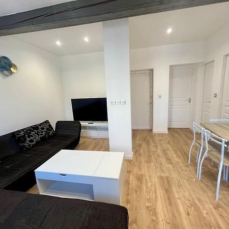 T2 Renove A 15 Min De Lyon Apartment Pierre-Benite Exterior photo